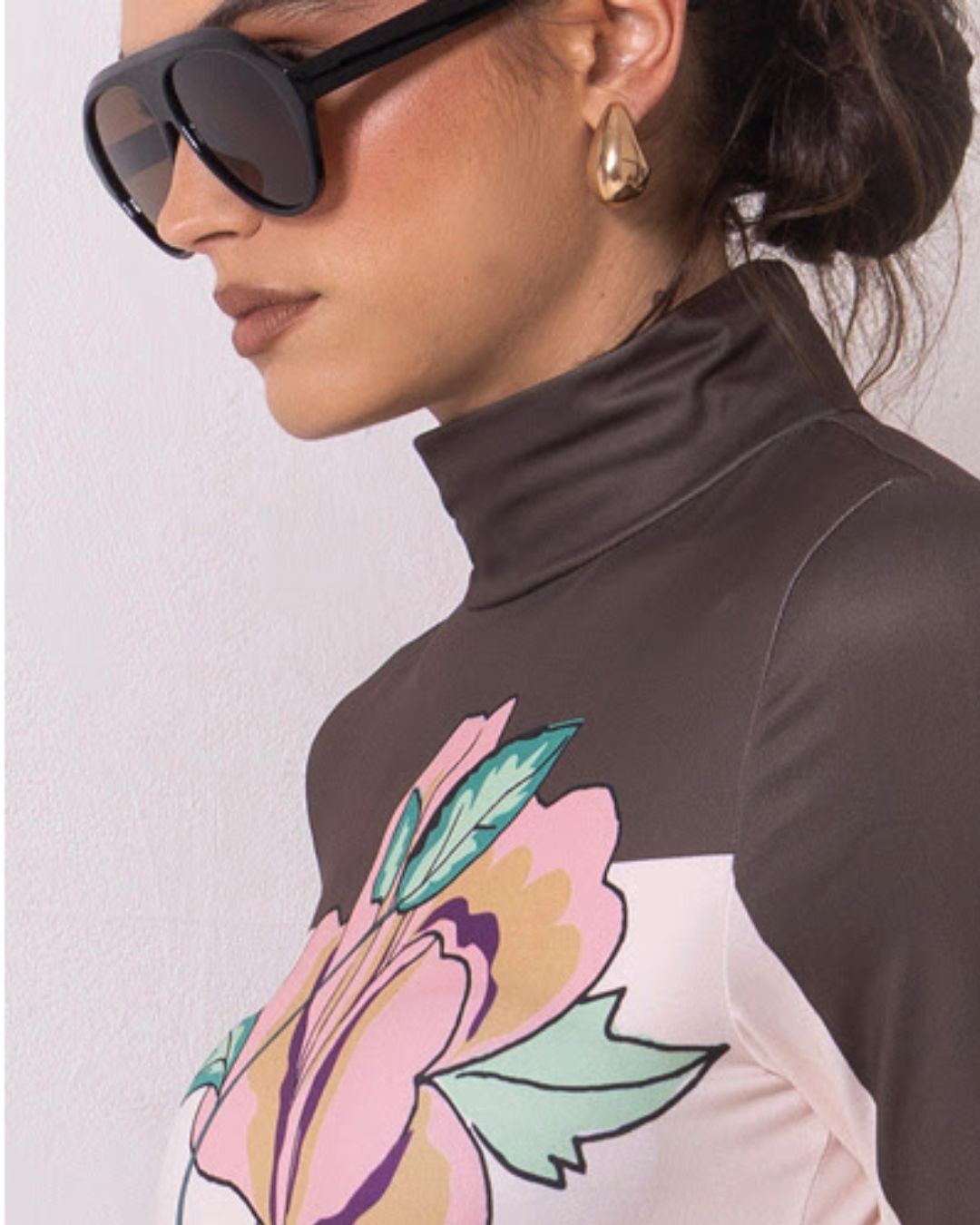 Adeline Sleek Chocolate Peony Print Mini